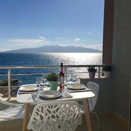 Skyfall Apartment Sarande Ngoại thất bức ảnh