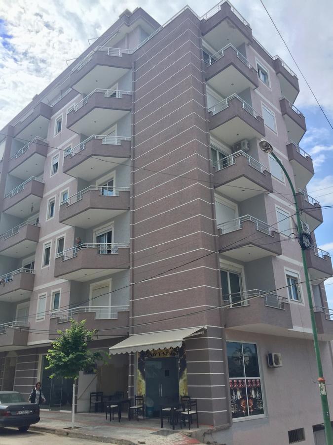 Skyfall Apartment Sarande Ngoại thất bức ảnh