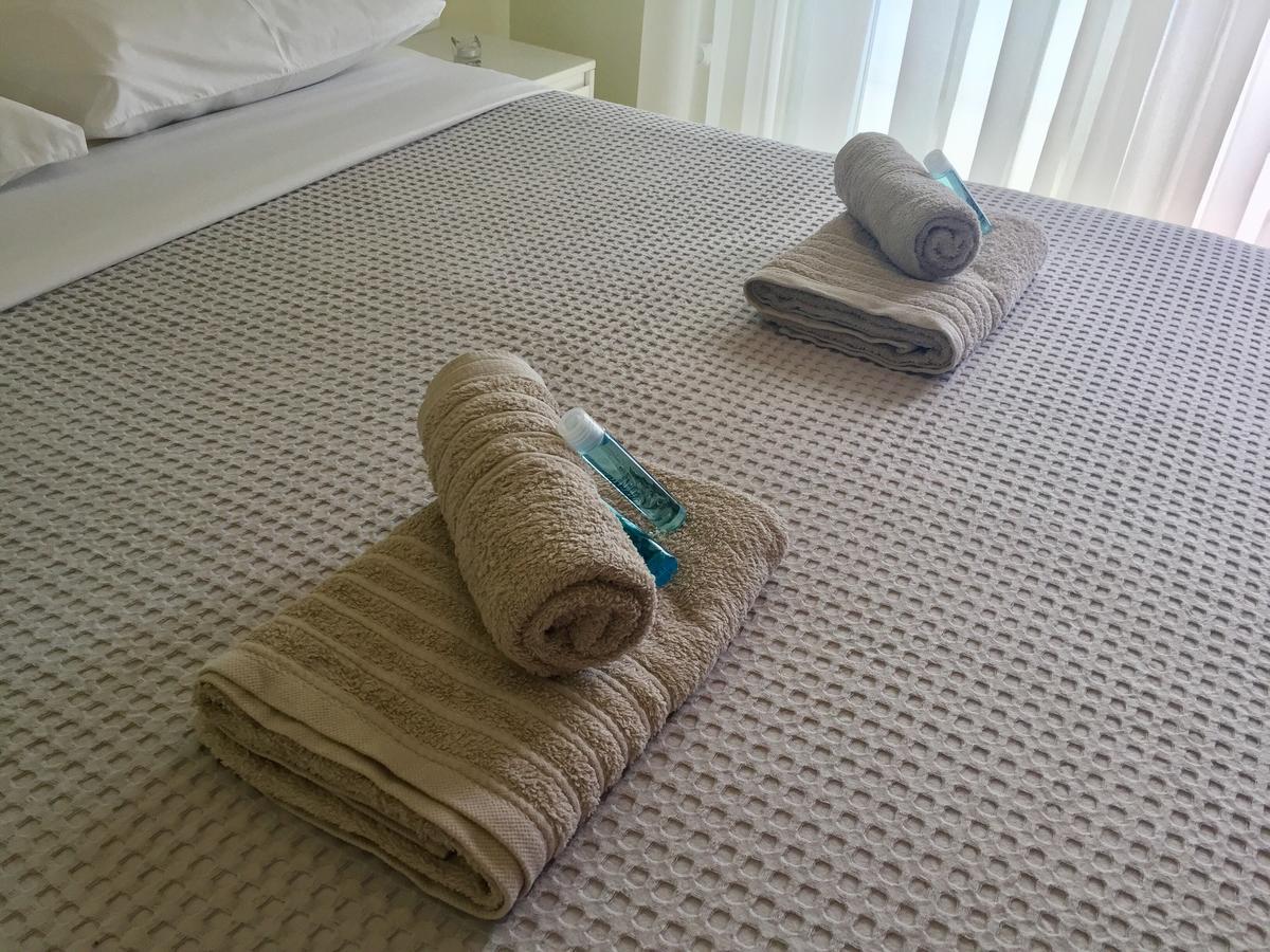 Skyfall Apartment Sarande Ngoại thất bức ảnh